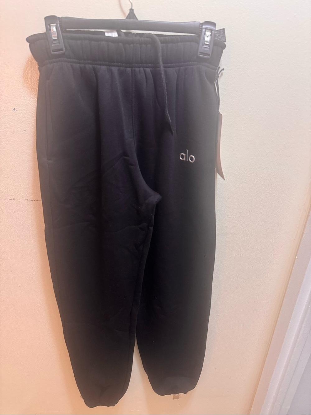 ALO Yoga women’s Black Drawstring Joggers size XXS